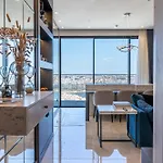 20th Floor Luxury Sea View Mercury Tower - Rooftop Pool! By Uniq Διαμέρισμα *