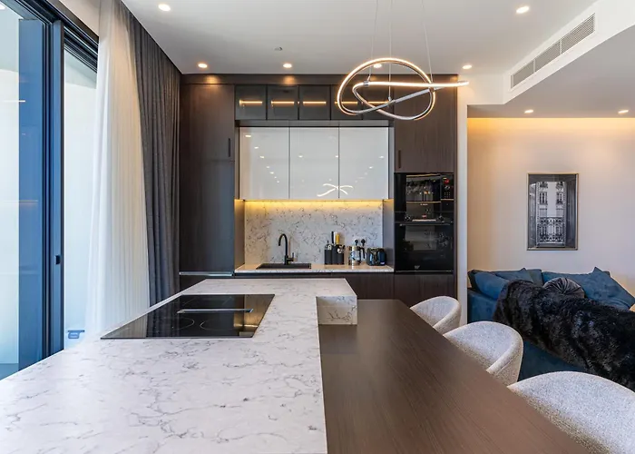 20th Floor Luxury Sea View Mercury Tower - Rooftop Pool! By Uniq Διαμέρισμα Saint Julian's