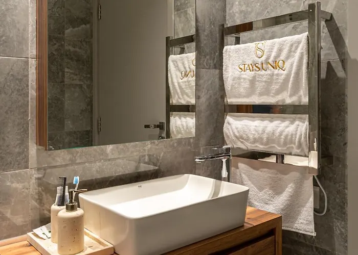 Διαμέρισμα 20th Floor Luxury Sea View Mercury Tower - Rooftop Pool! By Uniq Saint Julian's