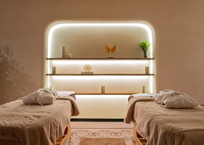 20th Floor Luxury Sea View Mercury Tower - Rooftop Pool! By Uniq דירה