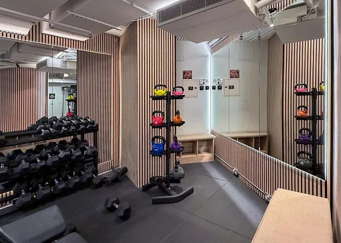 20th Floor Luxury Sea View Mercury Tower - Rooftop Pool! By Uniq דירה *